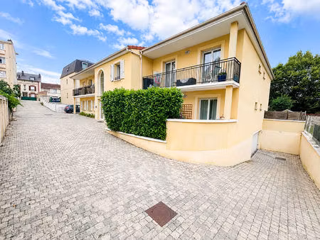 vente appartement 4 pièces  98.90m²  mantes