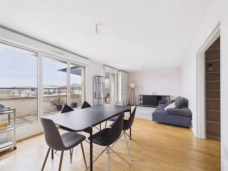 location meublée appartement 4 pièces 88.62 m² à asnieres-sur-seine (92600)  2 200 €