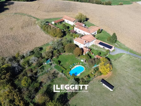 maison 15 pièce(s)  ronsenac