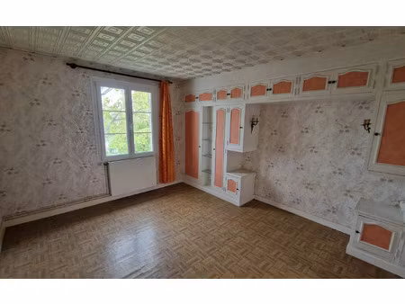 maison charmont m² t-4 à vendre  49 500 €