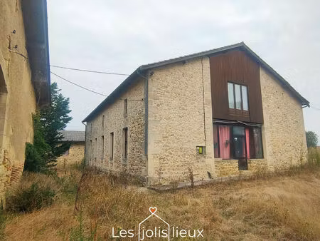 maison sur les hauteurs avec vue