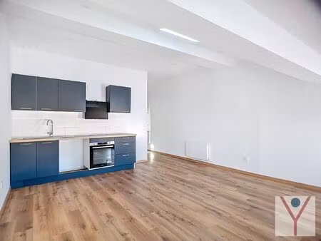 t2 refait à neuf 48 m²