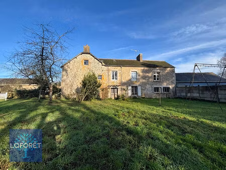 maison saint marc le blanc 10 pièce(s) 98 m2