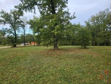 terrain à bâtir de 2 885m²