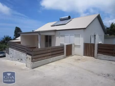 maison à louer 3 pièces 75 m² - petite-île (974) - 754€