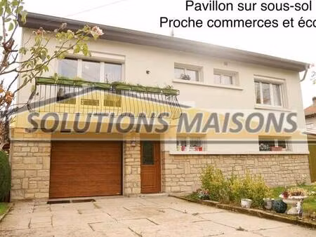 pavillon sur sous sol avec jardin