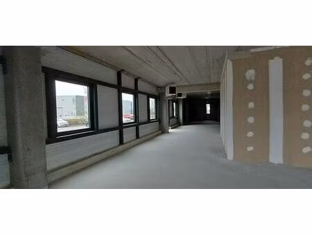 location bureau montpellier 1 481 m²