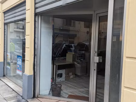 location commerce 80 m² à nice (06000)