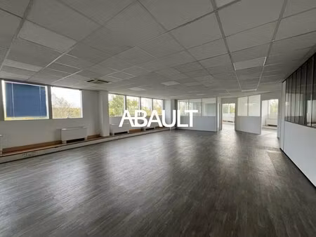 location local professionnel 532m² toulouse 31400