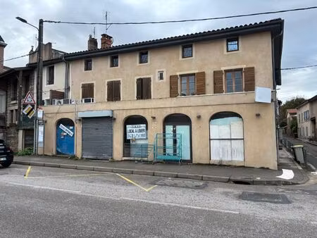 location local commercial 173m² albigny sur saone 69250