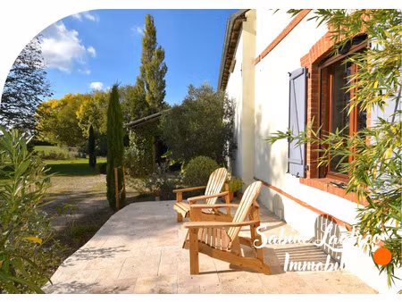 charmante maison en pierre  restaurée  au calme  sur près de 3 hectares 25 min d’albi