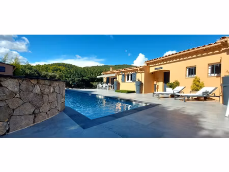 tres belle villa - 4 pieces + studio - figanieres