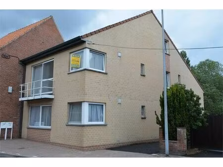 appartement met 2 slaapkamers en garage