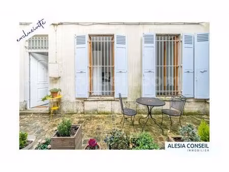 2 pieces 35 m2 avec terrasse 10 m2 au sud du 14è