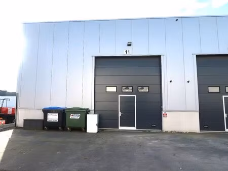 loods te huur op uitstekende ligging.