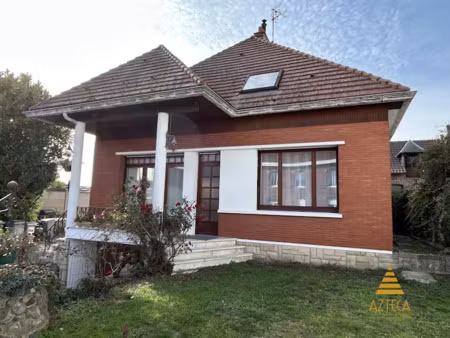 vente maison 8 pièces 221 m² à féchain (59247)  299 900 €