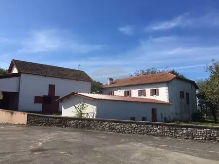 vente maison 8 pièces 170 m² à saint-palais (64120)  275 000 €