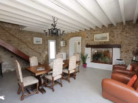 vente maison 4 pièces 200 m² à pujols-sur-ciron (33210)  319 700 €