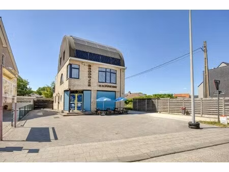 commercieel te koop in mol