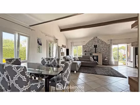 vente maison 7 pièces 172 m² à marolles-en-brie (94440)  465 000 €