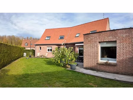 vente maison 5 pièces 191 m² à lys-lez-lannoy (59390)  530 000 €