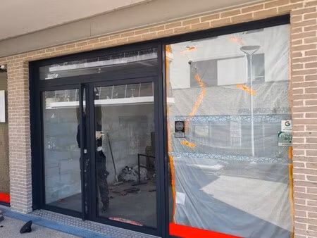 location local commercial