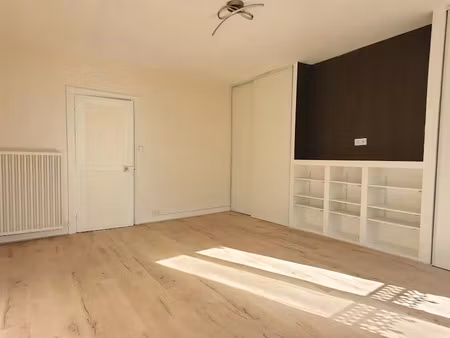 vente appartement 4 pièces 92.31 m² à pithiviers (45300)  103 600 €