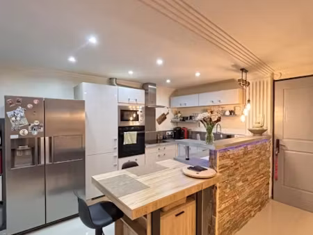 vente appartement 3 pièces 76.14 m² à le muy (83490)  185 000 €