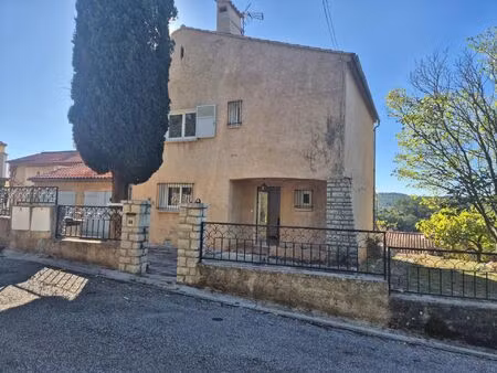 vente maison 2 pièces 90 m² carcès (83570)