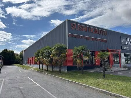 local commercial à louer