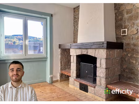 immeuble 20 pièces - 254 m²