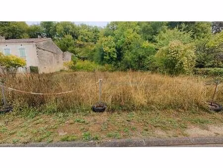 vente terrain à vouharte (16330) : à vendre / 1069m² vouharte