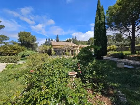 vente villa 5 pièces 130 m2 à tourtour