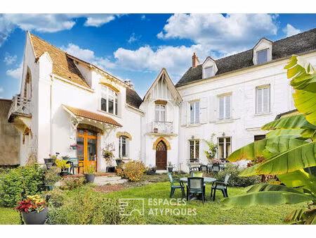 ancien relais de chasse en bord de marne