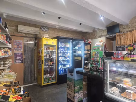 vente locaux professionnels à arpaillargues-et-aureillac (30700)  87 000 €