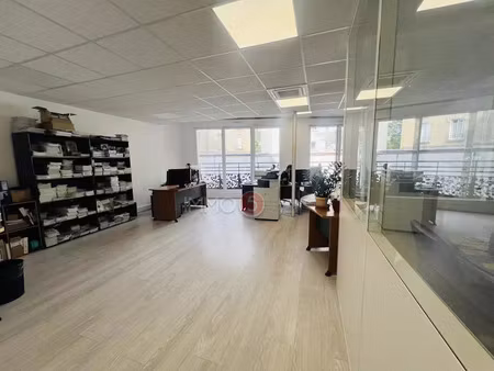vente locaux professionnels 1 pièce 95.68 m² à le raincy (93340)  650 000 €
