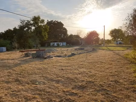 vente terrain 1277 m² à lannux (32400)  99 000 €