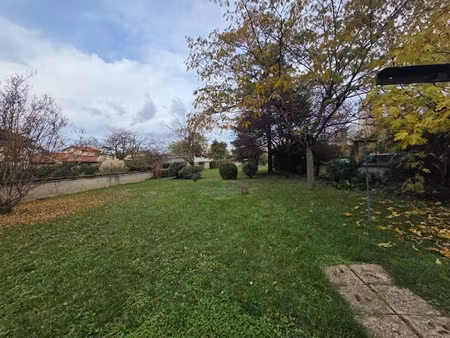 vente terrain 453 m² à vaulx-en-velin (69120)  145 000 €