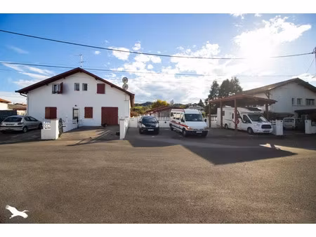 vente immeuble à saint-palais (64120)  958 640 €