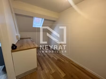 t2 centre ville refait a neuf