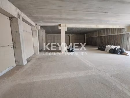 local commercial la garde 310 m2