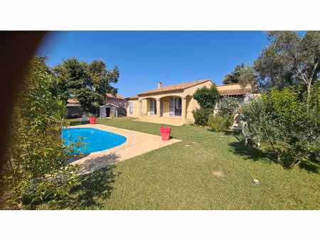 maison fos sur mer 4 pièce(s) 99 m2 avec 1000m2 de jardin.