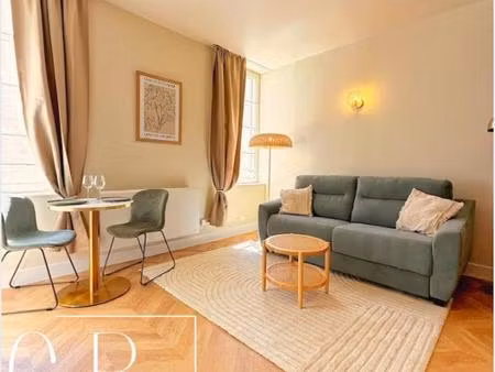 studio meublé rénové 21m2 marché de la rochelle