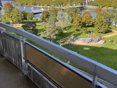 location appartement 3 pièces 67 m² à bellerive-sur-allier (03700)  736 €