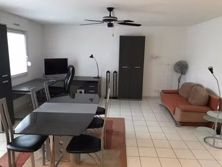 location meublée appartement 2 pièces 60 m² à saint-louis (68300)  990 €