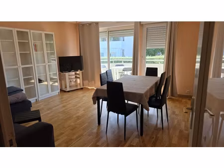 location meublée appartement 3 pièces 67 m² à biarritz (64200)  1 200 €