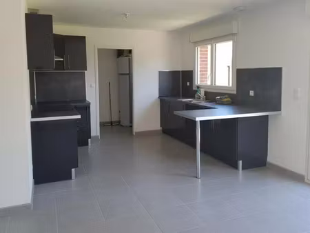 location maison 4 pièces 105 m² à ficheux (62173)  990 €