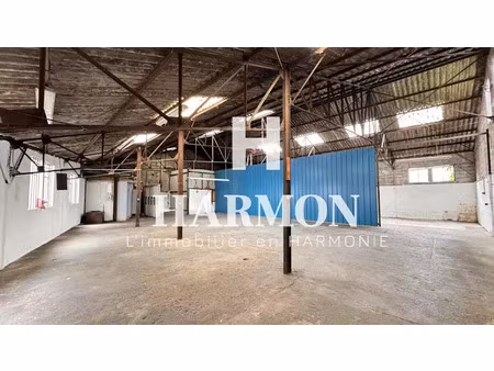 location locaux professionnels 4 pièces 500 m² à orthez (64300)  780 €