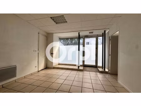 location locaux professionnels 49 m² à rive-de-gier (42800)  402 €