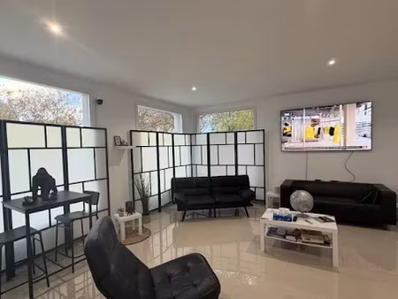 location locaux professionnels 106 m² à quetigny (21800)  1 855 €